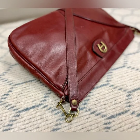 ETIENNE AIGNER Vintage Burgundy Leather Flex-Frame Shoulder Bag/Clurch Purse - Picture 7 of 16